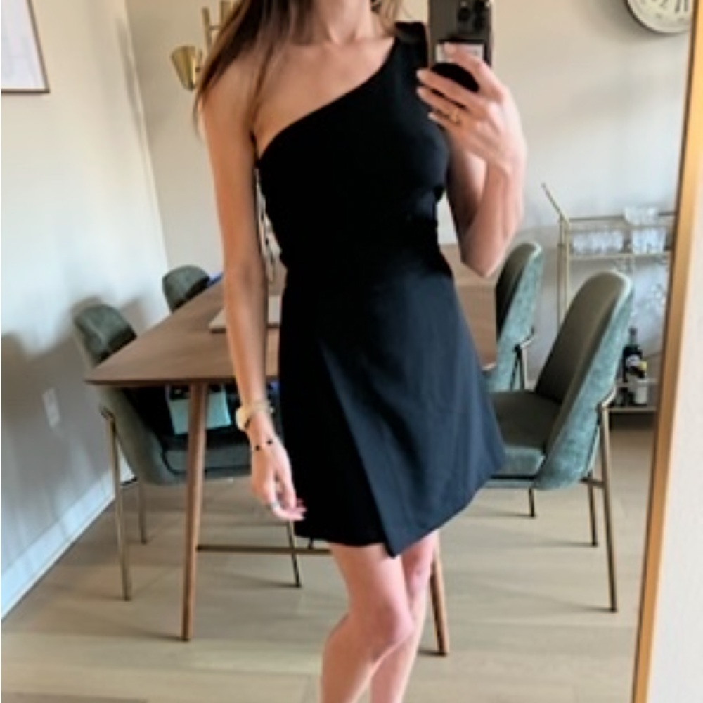 Versatile Black One-Shoulder Dress